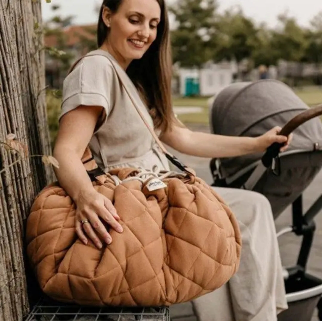 Infant playmat/bag